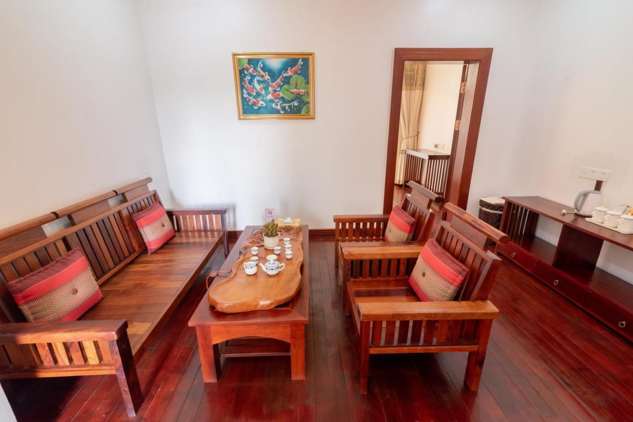 36Manor International Sport Hotel Vientiane Buitenkant foto