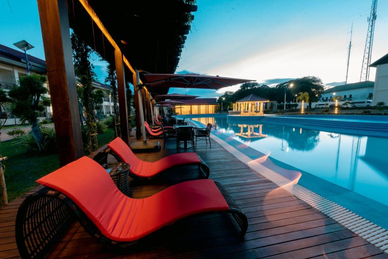36Manor International Sport Hotel Vientiane Buitenkant foto
